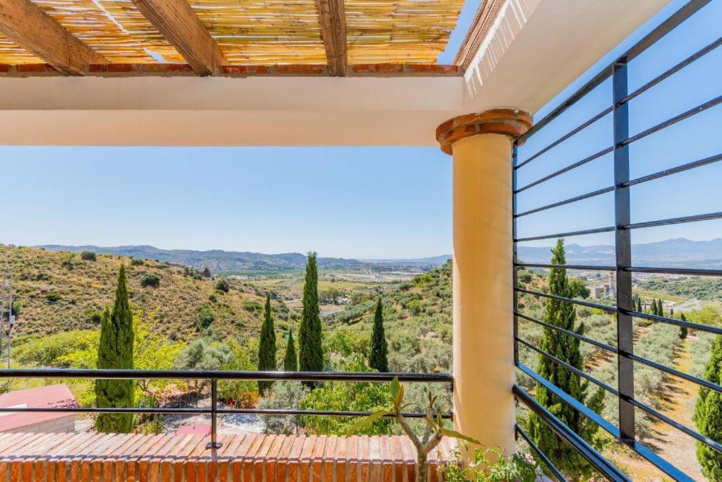 Вилла Preciosa Casa Rural A Un Paso Del Centro Малага Экстерьер фото