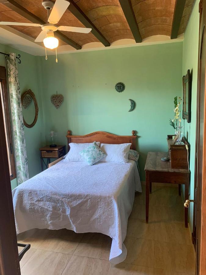 Вилла Preciosa Casa Rural A Un Paso Del Centro Малага Экстерьер фото